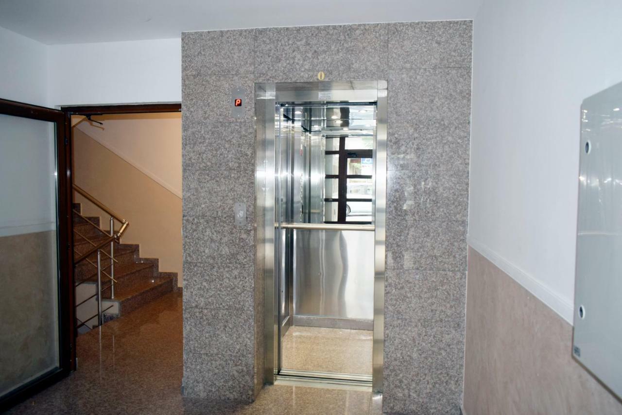 Flora Beach Apartaments Burgas Екстер'єр фото